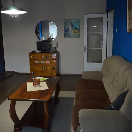 Atelier 9 - Art Mansard Studio Appartement *