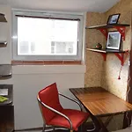 Appartement Mansard Art - *